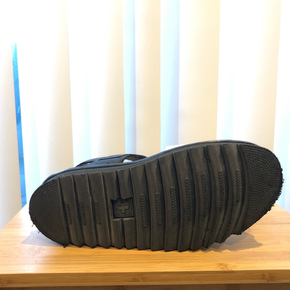 Dr Martins, Women’s Voss Sandals, size 39 - Picture 6 of 9